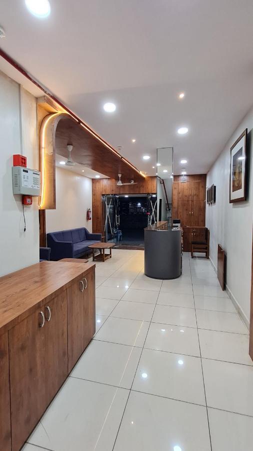 Hotel Tirth Ankleshwar Экстерьер фото