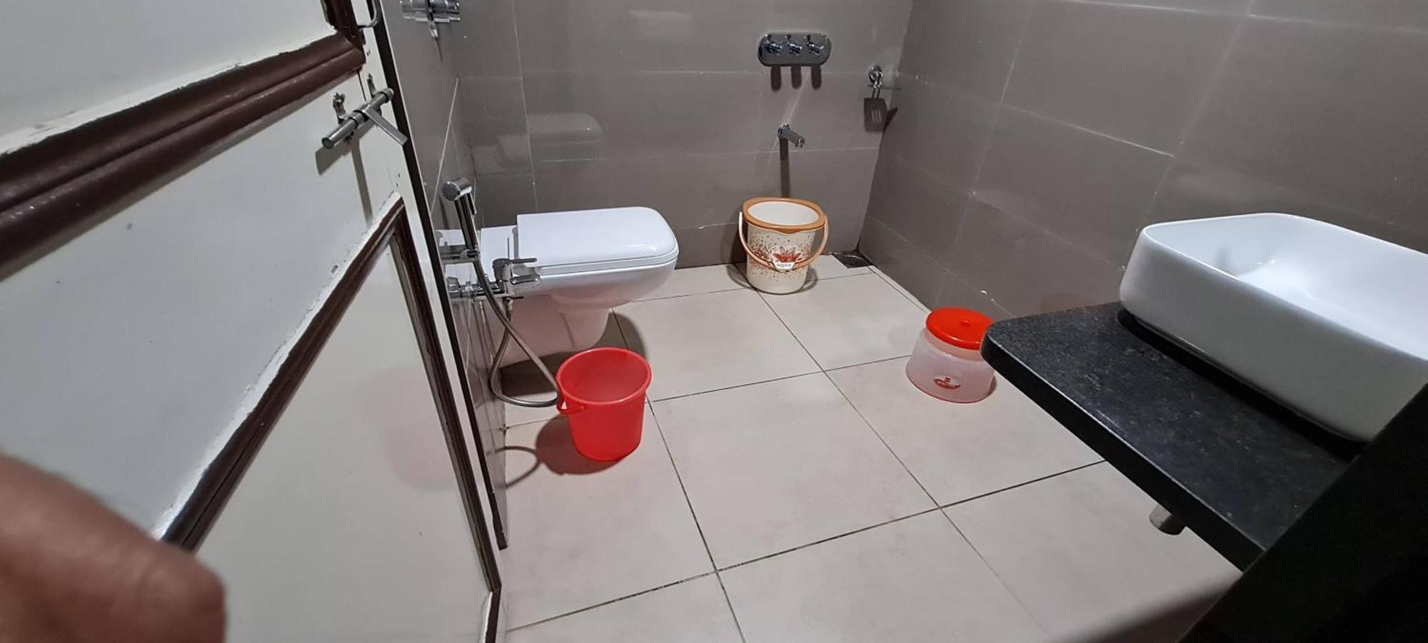 Hotel Tirth Ankleshwar Экстерьер фото